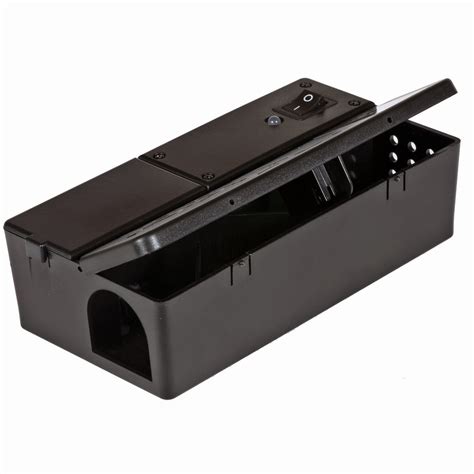 victor electronic mouse trap flashing green light no mouse|Victor Multi.